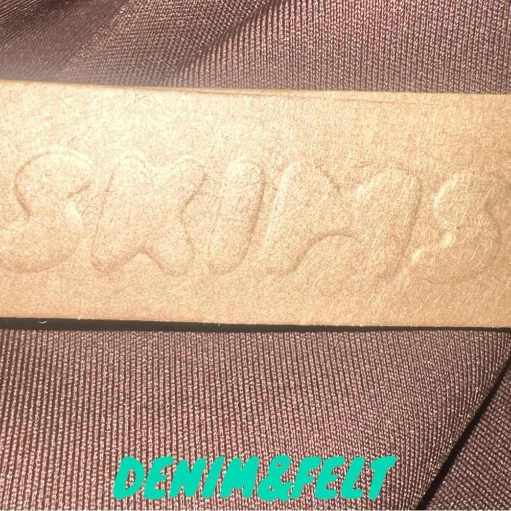 SKIMS Shaping Long Swimwear Skirt w/ Slit | Color: Cocoa | NEW/NWT!!🤎🤎